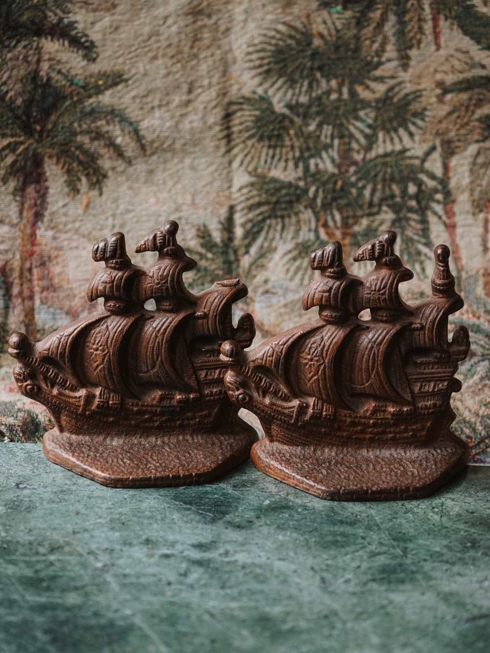 Vintage 1930s Cast Iron Galleon Ship Bookends